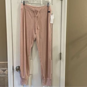 Kendall & Kylie Ribbed Jogger Lounge Pants Dusty Pink - L